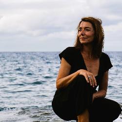 Anne974 Sainte-Clotilde Reunion