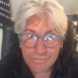 Iloooo Languidic France