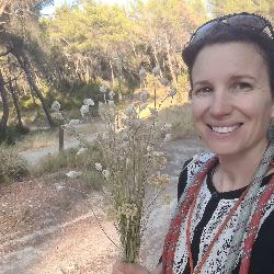 MANONKA06 Contes France