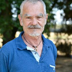 Papiculteur Mornas France