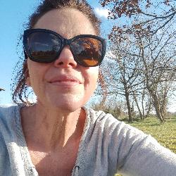 Sonjia Charlieu France