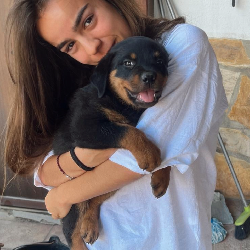 laurajuaareez Granada Spain