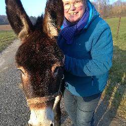 peanuts Saint-M&eacute;dard Belgium