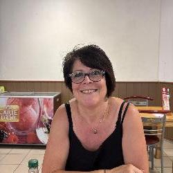 Pitiza Troyes France